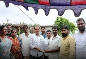 మానవత్వం చాటుకున్న బీజేపీ నేత శ్రీనివాస్ గౌడ్!