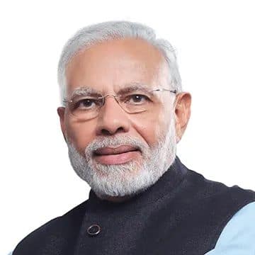 ఉద్యోగాల్లో పురుషులతోపాటు స్త్రీలకు అవకాశం కల్పించాలి: మోడీ