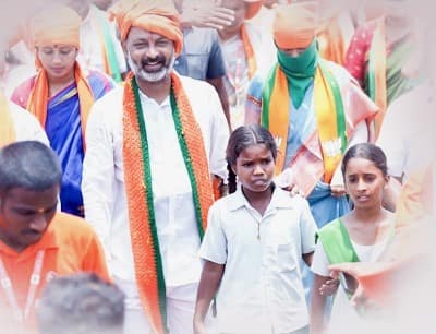 మూడో విడత ప్రజాసంగ్రామ యాత్ర షురూ.. టీఆర్ఎస్ పై బీజేపీ నేతలు ఫైర్!