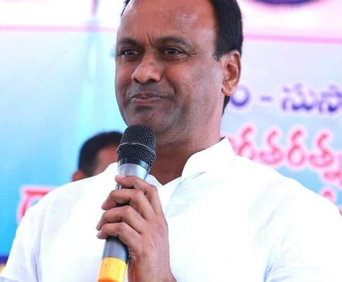 మునుగోడుపై నిధుల వర్షం.. వ్యూహాం మార్చనున్న రాజగోపాల్?