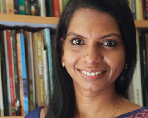 literature: కులం అనే ఆలోచనకు ప్రేమే పరిష్కారం..!