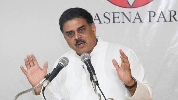 సీఎం జగన్ పై నిప్పులు చెరిగిన నాదెండ్ల మనోహర్..!