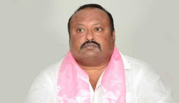 Karimnagar:గంగులపై భూ కబ్జా ఆరోపణలు.. కేసిఆర్ కు బాధితుడి విజ్ఞప్తి..