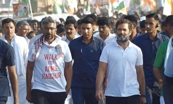 కర్ణాటక మంత్రి తెలంగాణ ‘కాంగ్రెస్ ప్రజా పంపిణీ వ్యవస్థ’ను ఎంత సమర్ధంగా నడిపిస్తారో!