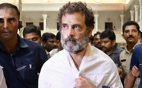 Rahul Gandhi: ‘అమ్మ ఒడి’ రాయ్ బరేలీయే రాహుల్ కి అత్యంత సురక్షిత స్థానం..