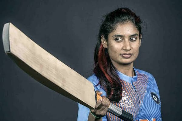 అరుదైన రికార్డు సొంతం చేసుకున్న  కెప్టెన్ మిథాలీ రాజ్..