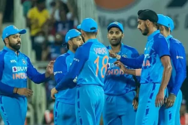 దక్షిణాఫ్రికాతో తొలి టీ20 లో భారత్ బంపర్ విక్టరీ..!!