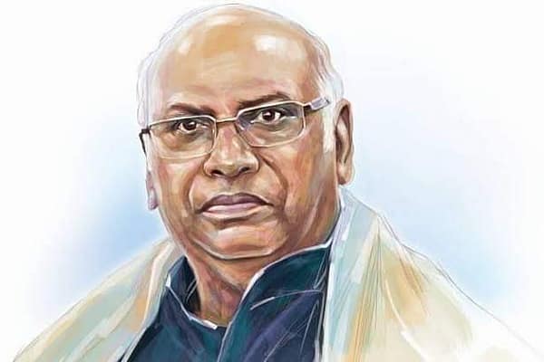 సోనియా కుటుంబం.. ‘కన్నడ కట్టప్ప’ ఖర్గే.. బాహుబలితో పోలిక..!!