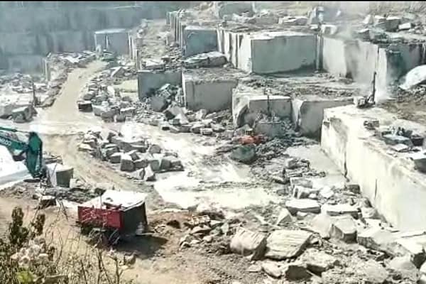 సూర్యాపేటలో మైనింగ్ అక్రమాలు..పట్టించుకోవడంలేదని వాపోతున్న ప్రజలు..