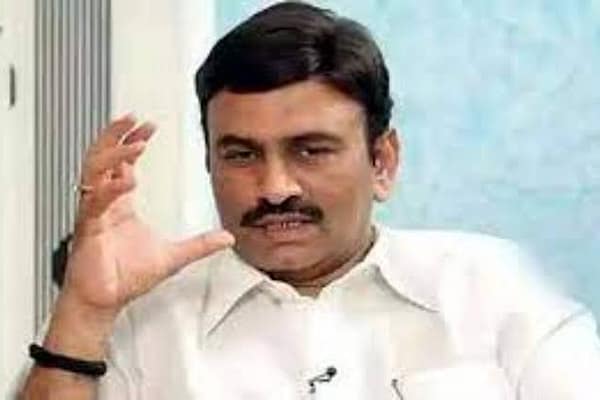 పతనం అంచున పోలీస్ ప్రభుత్వం: ఎంపీ రఘురామ