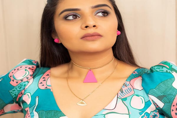 anchor sreemukhi Ravishing photos