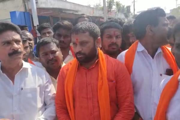 కామారెడ్డిలో మరో లవ్ జిహాద్ ఘటన..ఆలస్యంగా వెలుగులోకి..