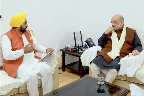 ఖలిస్తాన్ వేర్పాటు వాది అమృత్ పాల్ సింగ్  అరెస్ట్ ..