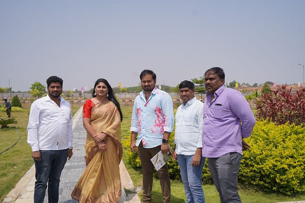 లావోరాలో పెట్టుబడులు ..ఆదాయం పదింతల రెట్టింపు..