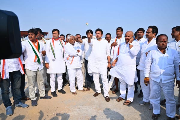 మంచిర్యాలలో సభా ప్రాంగణం ఏర్పాట్లను పరిశీలించిన శ్రీధర్ బాబు, జీవన్ రెడ్డి..