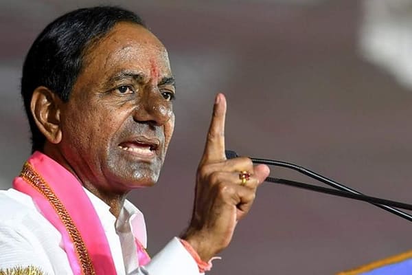 ఎంజీఆర్ రికార్డును సమం చేయడం కేసీఆర్ కు సాధ్యమేనా ?