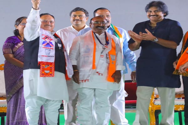 బీఆర్ఎస్, కాంగ్రెస్ దొందూ దొందే: జె.పి.నడ్డా