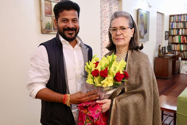 రేవంత్ ప్రమాణ స్వీకారానికి ముహూర్తం ఖరారు..