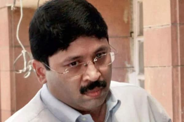 దయానిధి మారన్  యూపీ, బిహారీల శారీరక శ్రమను కించపరస్తూ మాట్లాడడం దేనికి సంకేతం?