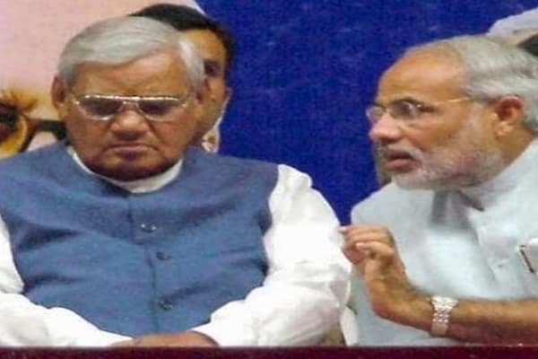 భారత చివరి బ్రాహ్మణ ప్రధానులు గుడి కట్టి ఉంటే..నలుగురు పీఠాధిపతులూ ప్రాణప్రతిష్ఠకు వచ్చేవారేమో!