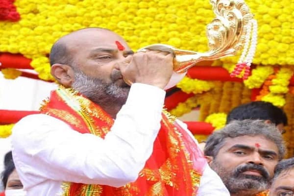 Bandisanjay: “ప్రజాహిత యాత్ర”నై వస్తున్నా… ఆశీర్వదించండి.!!
