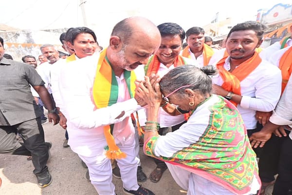 Bandisanjay: ప్రజాహిత యాత్రతో సమర శంఖం పూరించిన బండి సంజయ్..!!