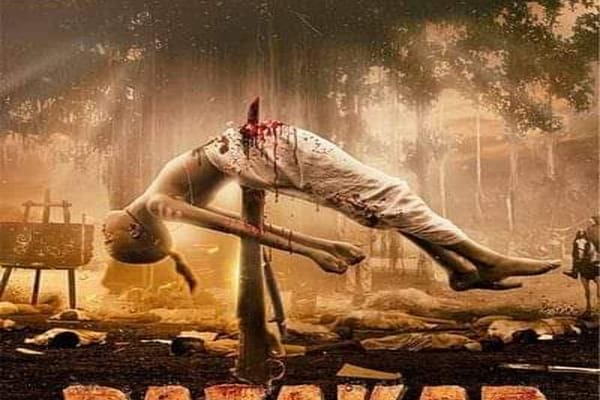 Razakarreview: రివ్యూ..హిందువులపై రజాకార్ల మారణహొమం.. !