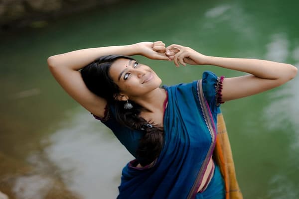 Actress: Mad actress Beautiful photos viral
