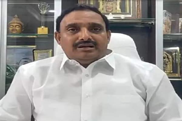 Arekapudigandhi:  అంగలూరు + అరెకపూడి = ఆంధ్రోడు కాదు