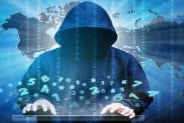 Cybercrime: సైబర్ మోసగాళ్లకు మోసగాడు..!