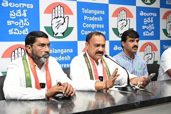 Telangana: కవిత లేఖ విచిత్రం – బీసీలపై మాట్లాడే అర్హత కవితకు లేదు: టిపీసీసీ చీఫ్