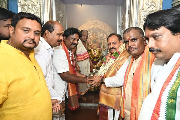 Hyderabad: లాల్ దర్వాజా అమ్మవారిని దర్శించుకున్న టిపిసిసి అధ్యక్షులు మహేష్ కుమార్ గౌడ్…