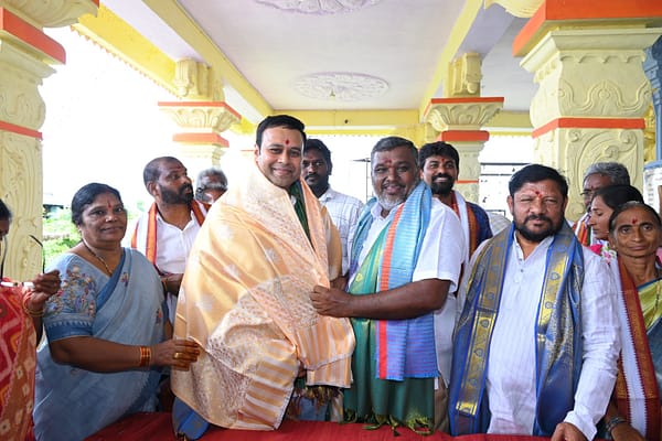 Telangana: శ్రీ దండు మైసమ్మ అమ్మవారి దేవస్థానం నూతన పాలకవర్గం ఎన్నిక…చైర్మన్గా తంగేళ్ల కర్ణాకర్ రెడ్డి…!